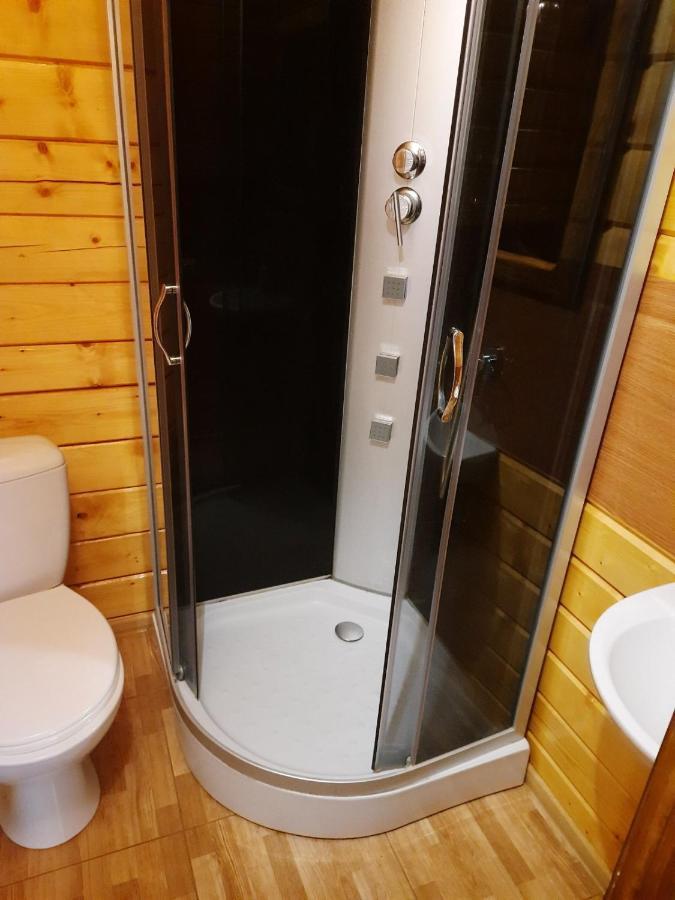 Hotel Крайня Хата Synevyrsʼka Polyana Exterior foto